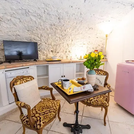 Apartman Le Charme Stylishcotedazur Vieil Parking *